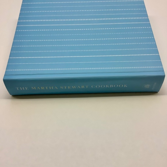 THE MARTHA STEWART Cookbook (Collected Recipes For Everday) - Picture 6 of 8